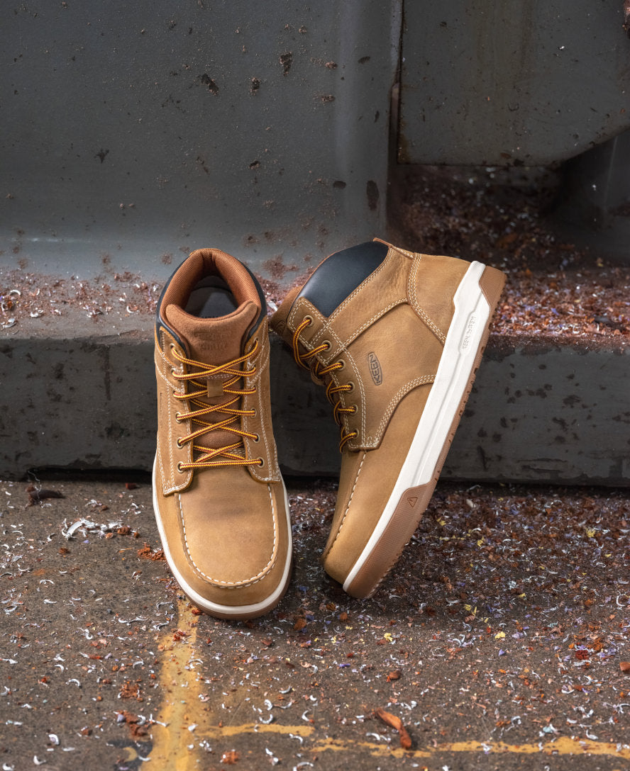 Men's Gibson Waterproof Work Boot (Carbon Toe) Belgian/Gum | Kenn On Sale