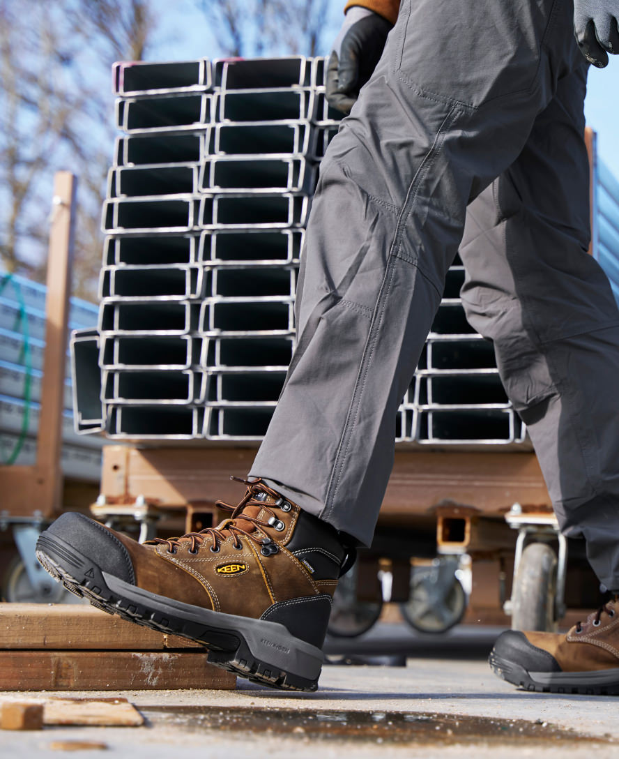 Men's Evanston 6" Insulated Waterproof Boot (Carbon Toe) Bison/Black / Keen Online