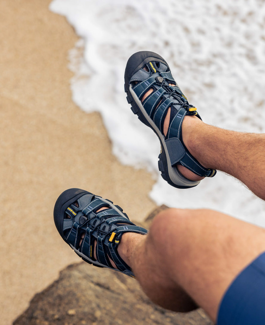 Men's Newport H2 Sandal Monochrome/Burnt Brick / Keen Online