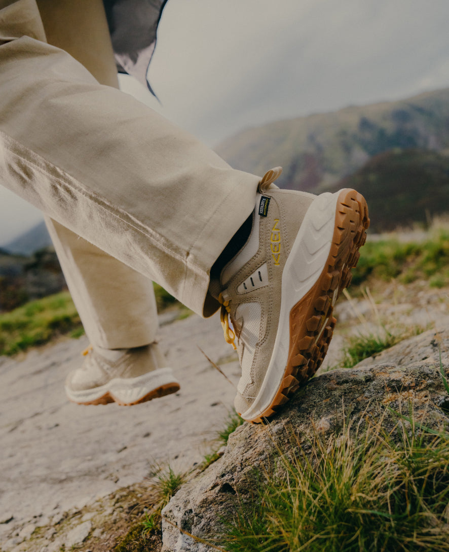 Women's Hightrail Waterproof Hiking Shoe Cameo Rose/Oak Buff | Keen Discount